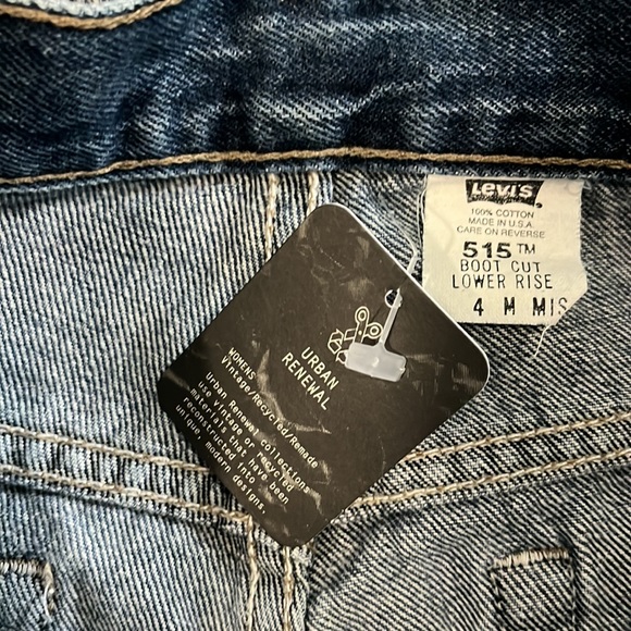 Urban renewal Levi’s bootcut jeans - Picture 5 of 6